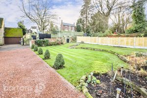 Photo 17- click for photo gallery